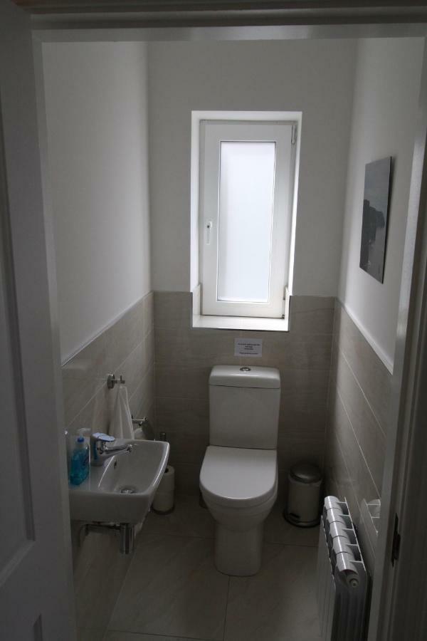 Atlantic Retreat Lodge Kinvara Esterno foto